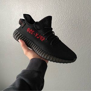 Yeezy 350 Bred